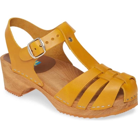 MIA Emily Clog T-Strap Sandals Tan Leather size 6 (36) - Picture 1 of 9